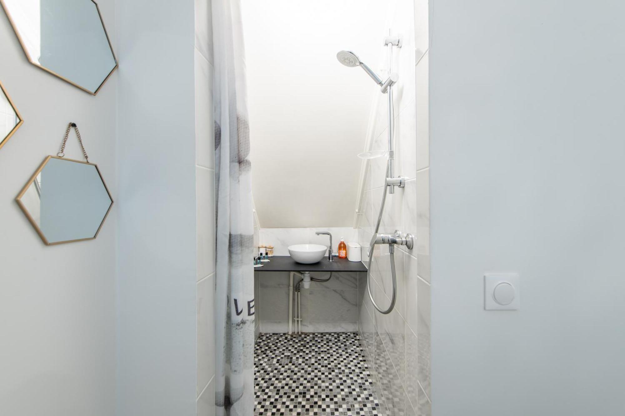 Spacious And Bright 2-Bedroom Large Apartment Very Close To Paris - Near Metro Boulogne-Billancourt Esterno foto