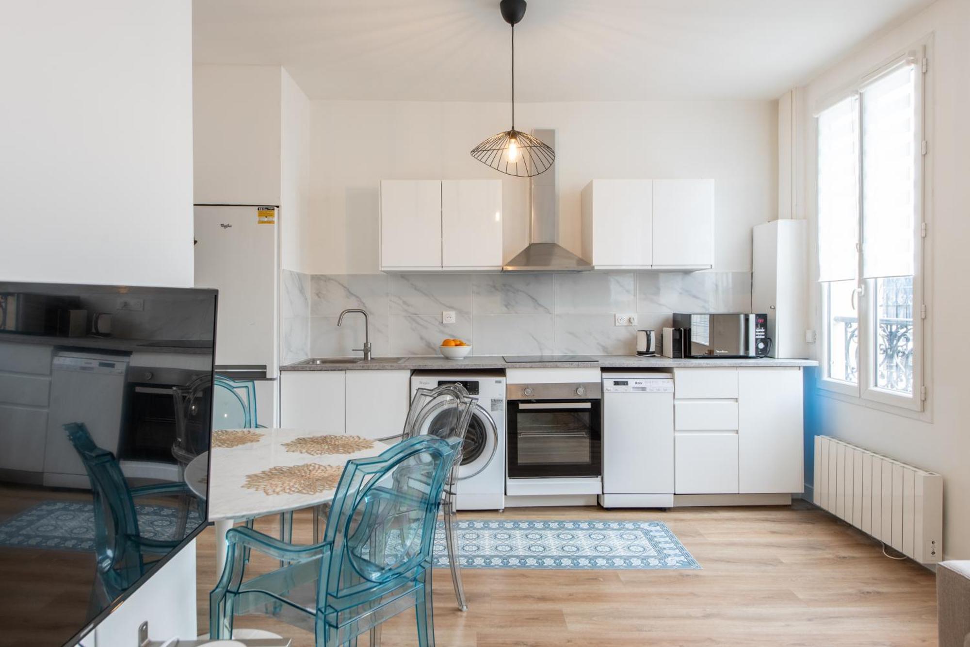 Spacious And Bright 2-Bedroom Large Apartment Very Close To Paris - Near Metro Boulogne-Billancourt Esterno foto