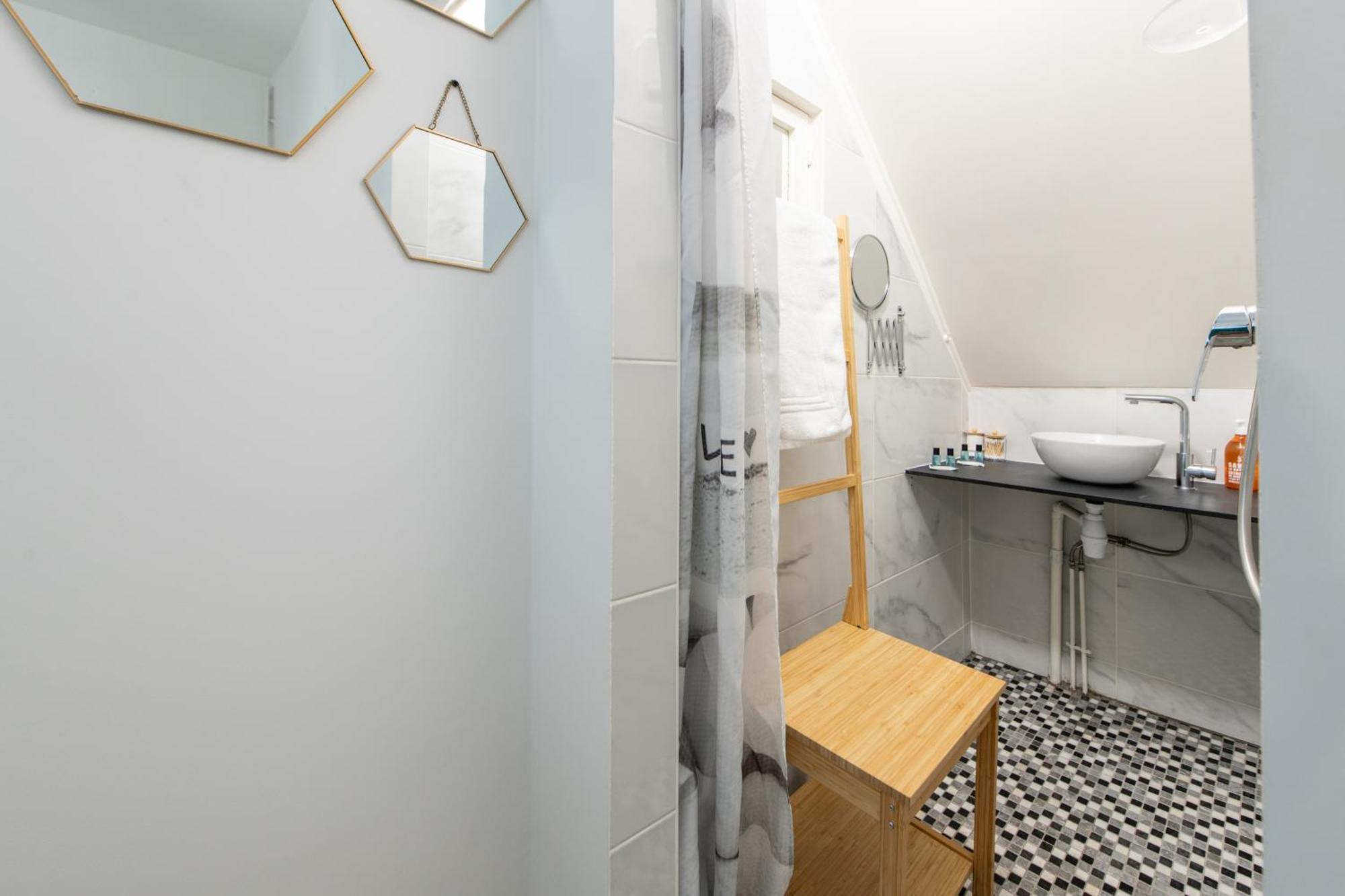 Spacious And Bright 2-Bedroom Large Apartment Very Close To Paris - Near Metro Boulogne-Billancourt Esterno foto