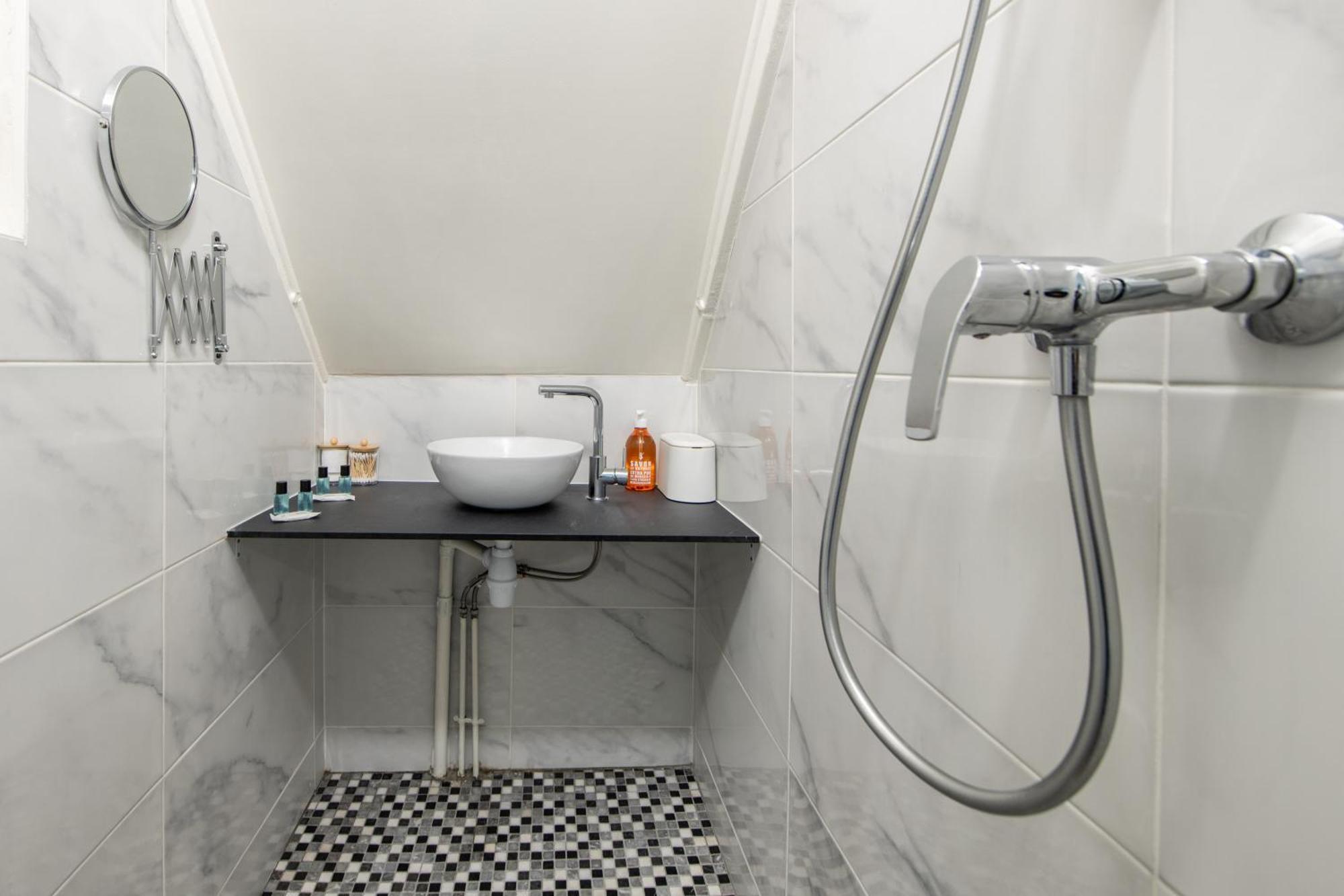 Spacious And Bright 2-Bedroom Large Apartment Very Close To Paris - Near Metro Boulogne-Billancourt Esterno foto