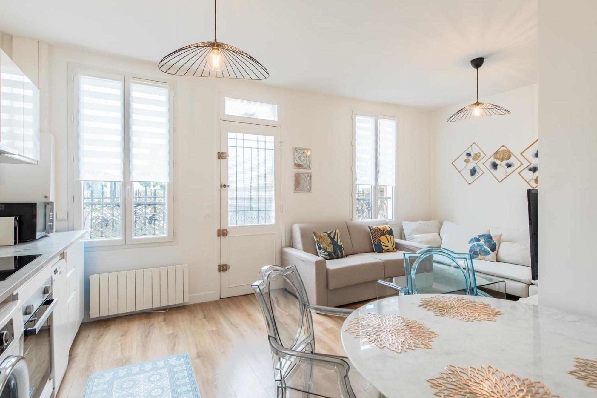 Spacious And Bright 2-Bedroom Large Apartment Very Close To Paris - Near Metro Boulogne-Billancourt Esterno foto